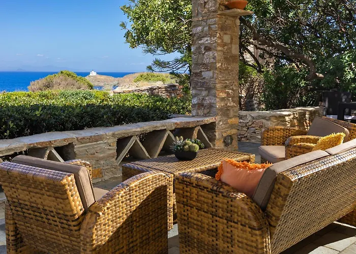 Mirsini, A 5 Minute Walk From 2 Beaches