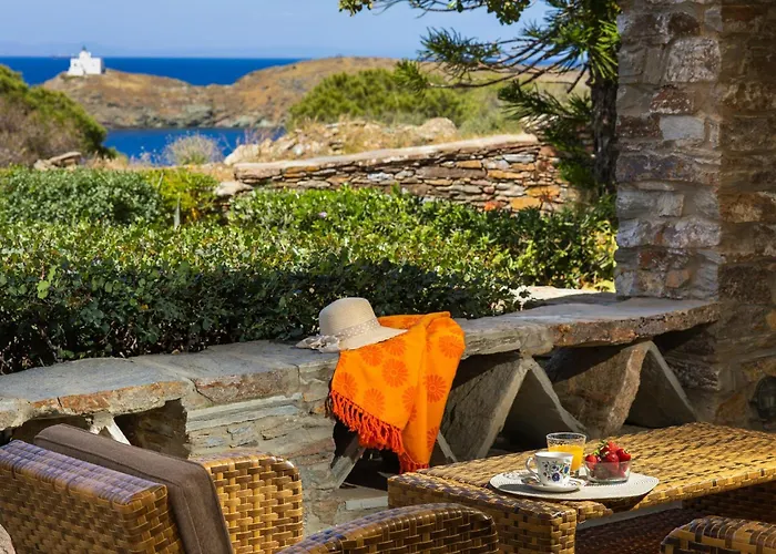 Mirsini, A 5 Minute Walk From 2 Beaches