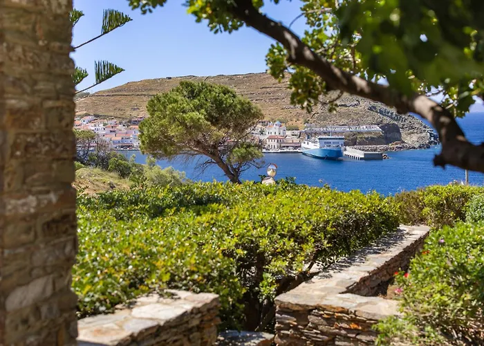 Mirsini, A 5 Minute Walk From 2 Beaches *